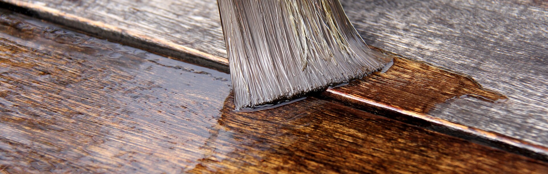 151740236 | wooden protective painting